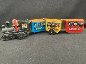1960’s Korean Western Express 8400 Wind Up Toy Train. Working. - Picture 1 of 10
