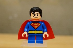 LEGO Mighty Micros Minifigure Superman 76068 sh0348 Short Legs
