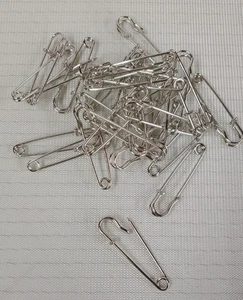 Strapazierfähige Sicherheitsnadeln - 30 Stück - 2,5 Zoll/65 mm - Splitter - Kleidung Clips - Bild 1 von 1