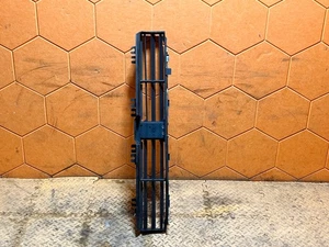 19-22 BMW SERIES 3 330i G20 FRONT LOWER AIR SHUTTER RADIATOR GUIDE BRACKET OEM - Picture 1 of 3