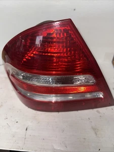 2005–2007 MERCEDES C-CLASS W203 C230 C350 LEFT TAIL LIGHT LAMP OEM - Picture 1 of 5