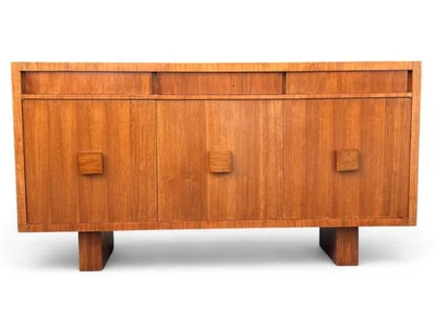 Credenza de nogal danés Mid-Century años 60 diseño mínimo recién lacado Foto 1 de 4