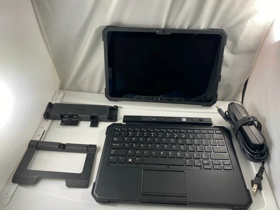 Dell Latitude 12 7202 Rugged Tablet 8GB RAM 256GB SSD Windows 10 Touchscreen  - Image 1 of 4