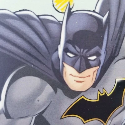 Juego de 1 cepillo de dientes eléctrico y 1 pasta de dientes anticavidad marca Batman Colgate 4,6 oz Foto 1 de 4