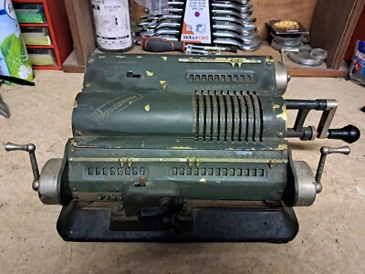 MACHINE A CALCULER VAUCANSON - Photo 1/4