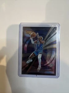 Shai Gilgeous-Alexander Thunder Lane Holo 2022-23 Panini Select #15 - Picture 1 of 2