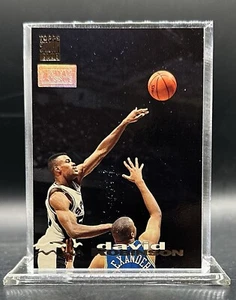 1993-94 Topps Stadium Club 1st Day Issue #328 David Robinson San Antonio Spurs - Picture 1 of 2