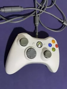 Official Xbox 360 Wired Controller Black + Breakaway Cable (FAST FREE POSTAGE) - Picture 1 of 3