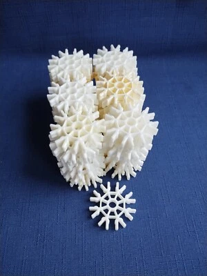 61 K'NEX White/Off-white CONNECTORS 8-Position 360 Round Bulk Parts/Pieces Lot - Image 1 of 3