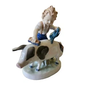 BOY Washing Grooming PIG German Porcelain Carl Scheidig Grafenthal Graefenthal - Picture 1 of 11