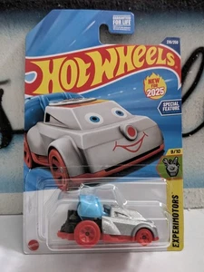 Hot Wheels 1:64 Experimotors Quick Chat (argento) - Foto 1 di 1