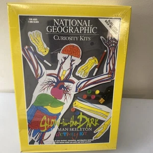 National Geographic Curiosity Kit Glow in the Dark Skeleton - Picture 1 of 24