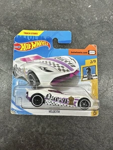 Hot Wheels Velocita Queen 2018 Checkmate - OVP White Blister Weiß 1:64 - Bild 1 von 2