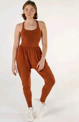 Mono Imbodhi Bodhi Jumper Para Mujer Pequeño Arcilla Naranja Bolsillos Sin Mangas Foto 1 de 4