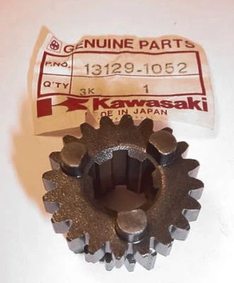 Engranaje de transmisión KAWASAKI G5 KE100 KH100 KD100 NOS 2ª y 3ª Foto 1 de 2