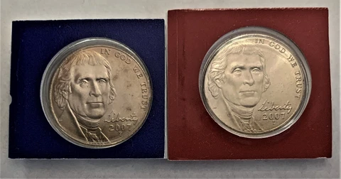 2007 P+D Jefferson Nickel. Strike - Satin. Coins in original mint packaging Cover
