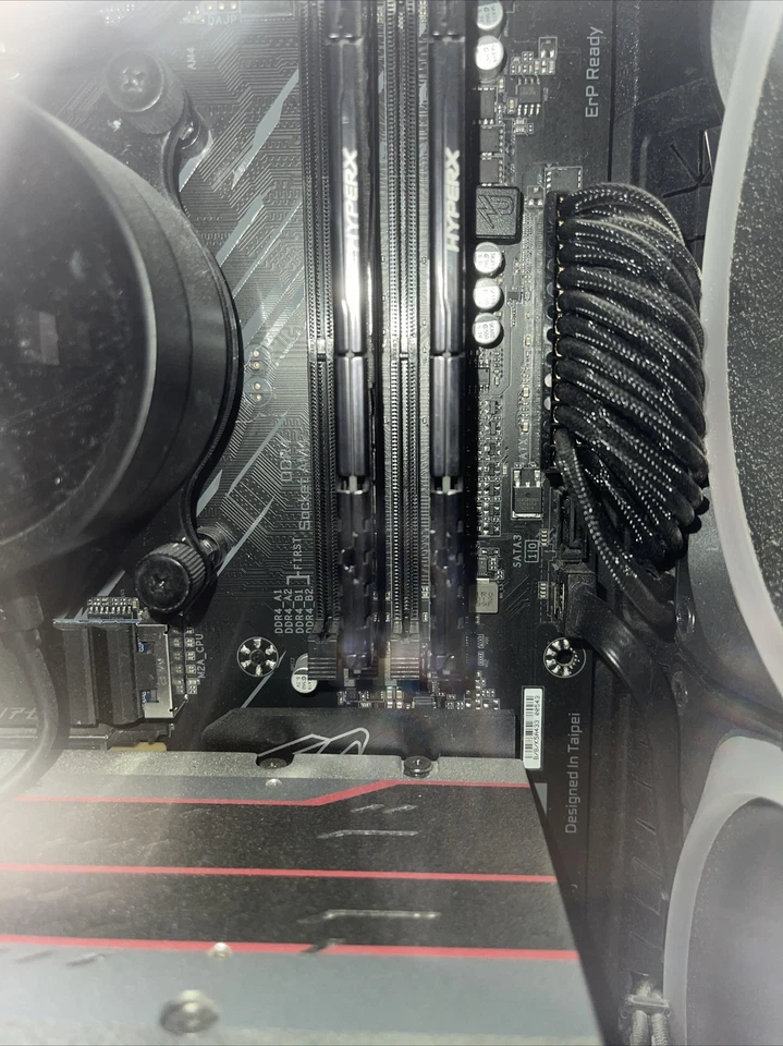 16 gb hyper x fury 300mhz ddr4 - Image 1 of 1