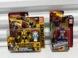 Transformers Buzzworthy Bumblebee Spike WitwickyWar For Cybertro - Picture 1 of 9