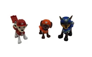 Lote de 3 figuras de acción de patrulla, excelente estado usado - Imagen 1 de 2