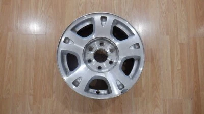 2002 2006 chevrolet chevy avalanche 1500 17" OEM alloy wheel rim (B) - Image 1 of 4