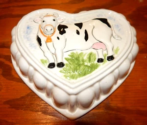 Ceramic decorative mold heart shaped w/cow - Picture 1 of 5