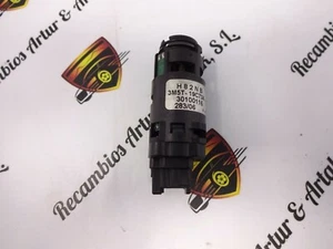 Ford Focus 3M5T19C734AB 3M5T-19C734-AB Air Temperature Sensor  - Picture 1 of 3