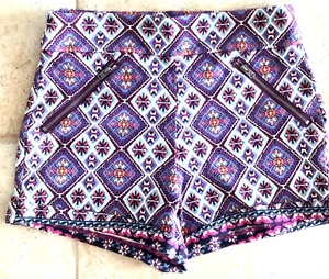 Neu mit Etikett - Hollister hoch geschnittene Strick Jersey Shorts Hose Damen/Junior - Größe S - Bild 1 von 4