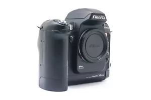 [For Parts] Fujifilm FinePix S2Pro 6.2MP Nikon F Mount Digital Camera Body - Picture 1 of 11