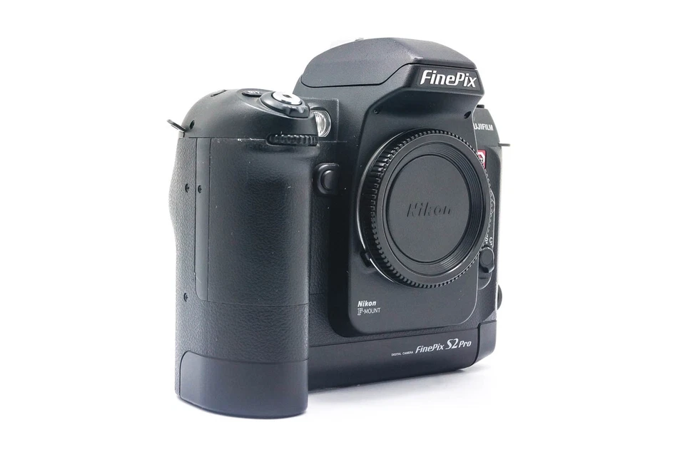 [For Parts] Fujifilm FinePix S2 Pro 6.2MP Nikon F Mount Digital Camera Body - Image 1 of 1