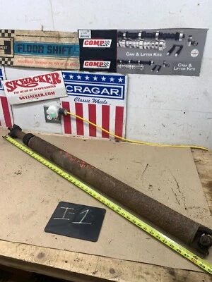 1987-1993 87 Dodge Ram Truck D250 D150 4X4 AUTOMATIC REAR DRIVESHAFT ~47.5" C/C - Image 1 of 4