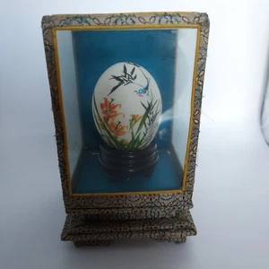 Vintage Chinese Hand Painted Egg Flowers & Bird Display Box Asian Decor - Picture 1 of 7