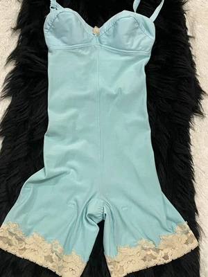 RARE Vtg VAN RAALTE All in One Long Leg Girdle Bodysuit Garters Split Crotch Bra - Image 1 of 4