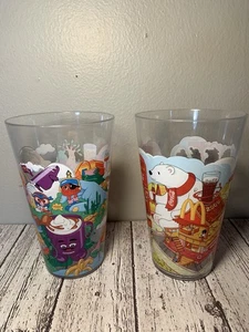 Set 2 tazze da collezione McDonald’s 2024 Grimace nuove senza borsa - Foto 1 di 3