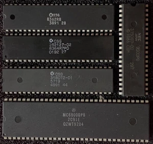 5x CHIP, PAULA 8364R7/DENISE 8362R8/GARY CBM 5719/Kick 1.3/CPU MC68000P8 # - Foto 1 di 1