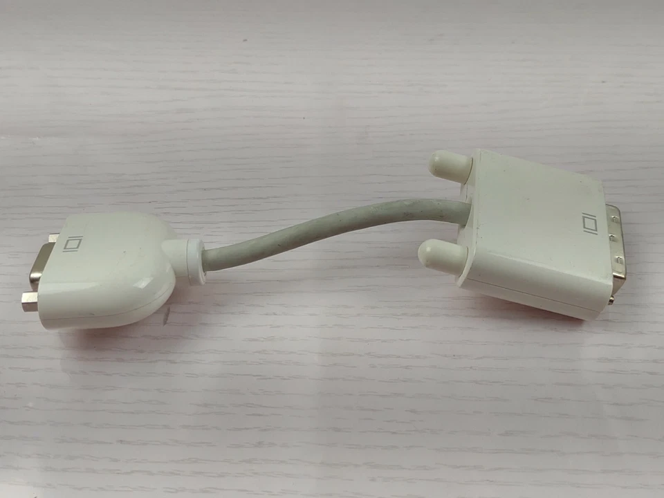 OEM  Apple 603-8525 DVI Male to VGA Female Video Monitor Adapter Cable - Image 1 of 3