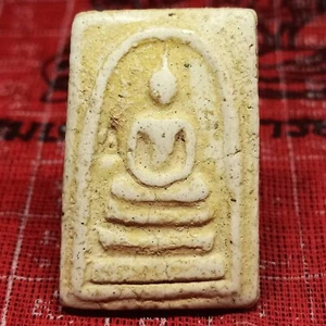 RARE YELLOW-WHITE PHRA SOMDEJ WAT RAKANG BELL CODE THAI BUDDHA AMULET THAILAND - Picture 1 of 16
