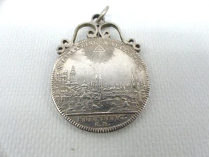 Silbemünze Taler Nürnberg 1765 Münzanhänger Trachtenschmuck - Bild 1 von 4