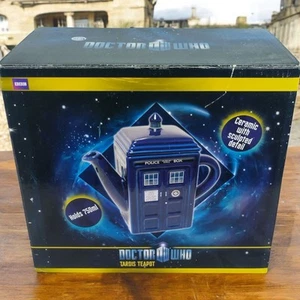 Zeon Doctor Who Tardis Ceramic Teapot 24 oz DR182 Blue Police Call Box 7" Tall - Picture 1 of 15