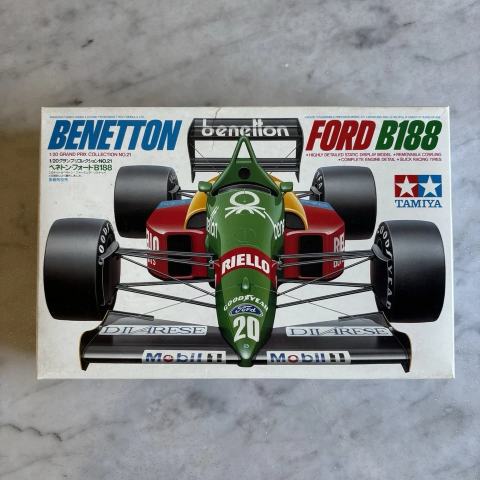 TAMIYA - GRAND PRIX COLLECTION - 1:20 BENETTON FORD B188 - NUOVO COMPLETO - Immagine 1 di 3