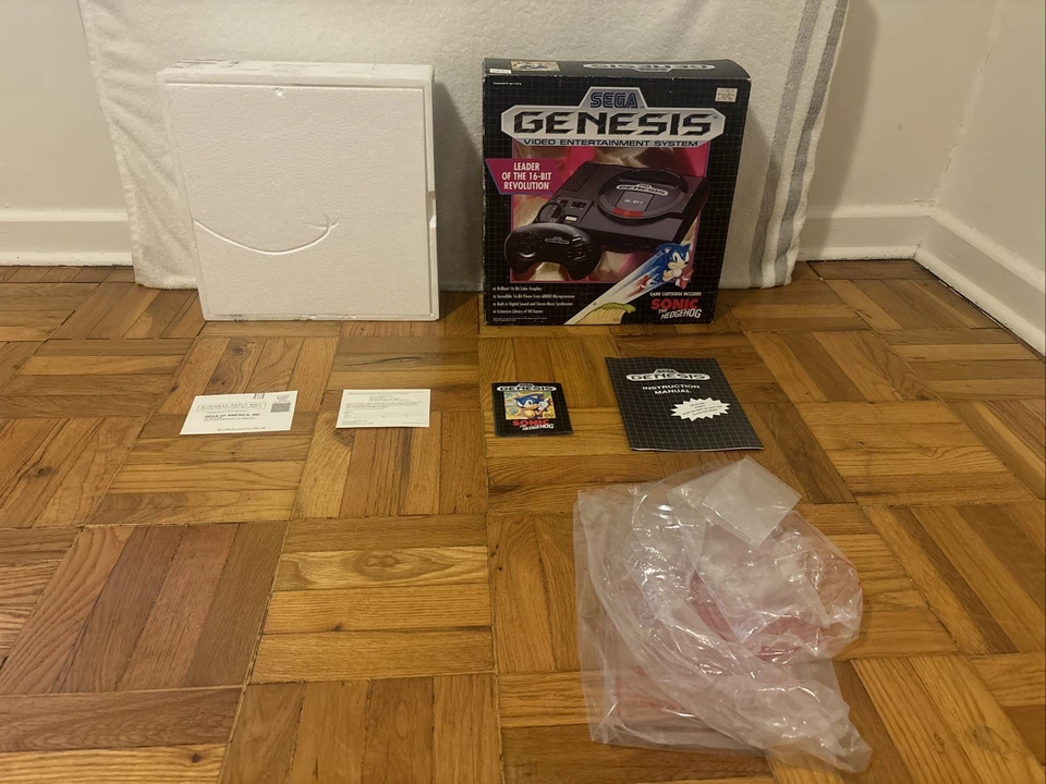 Sega Genesis Model 1601 Console - BOX INSERTS & STYROFOAM ONLY! NO CONSOLE - Image 1 of 4