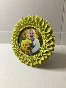 Isaac Jacobs Sunflower Accent Round Picture Frame Fits 4x4 Photo - Picture 1 of 4