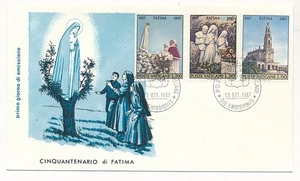 D222536 Apparition of the Virgin Mary FDC Vatican City 1967 - Picture 1 of 1
