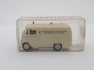 Mercedes Ambulanza Brekina 1/87 Con Scatola - Foto 1 di 3