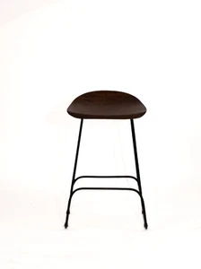 Silla rectangular negra hecha a mano ecológica vintage de madera de acacia y hierro nogal - Imagen 1 de 9