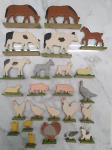 Animali da fattoria tedeschi in legno vintage Erzgebirge 24 gatti pollo maiale agnello cavallo mucca - Foto 1 di 12