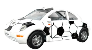 VOLKSWAGEN NEW VW BEETLE SOCCER BALL KINSMART 1/32 DIECAST CAR PULLBACK FRICTION - Picture 1 of 7