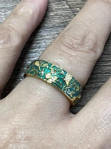 Carved Flower Enamel Inlaid Zircon 18K Plated Fashion Jewelry Size 8 - Picture 1 of 4