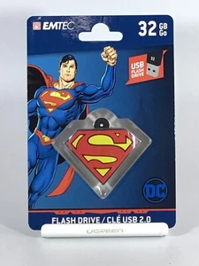 Superman DC Comics 32GB USB Flash Drive Keychain - NEW - Picture 1 of 2