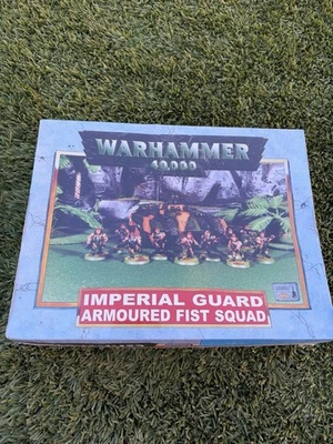 ИМПЕРСКАЯ ГВАРДИЯ БРОНИРОВАННЫЙ КУЛАК ОТРЯД РЕДКИЙ Warhammer 40k больше не издающийся, белый металл ЗАПЕЧАТАННЫЙ - Изображение 1 из 2