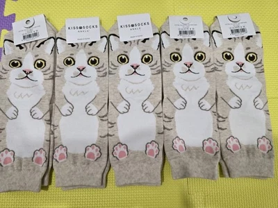 5 Pares CALCETINES KISSS Lindos Calcetines CatCrew - Moda Coreana, Suave y Divertido! Foto 1 de 4